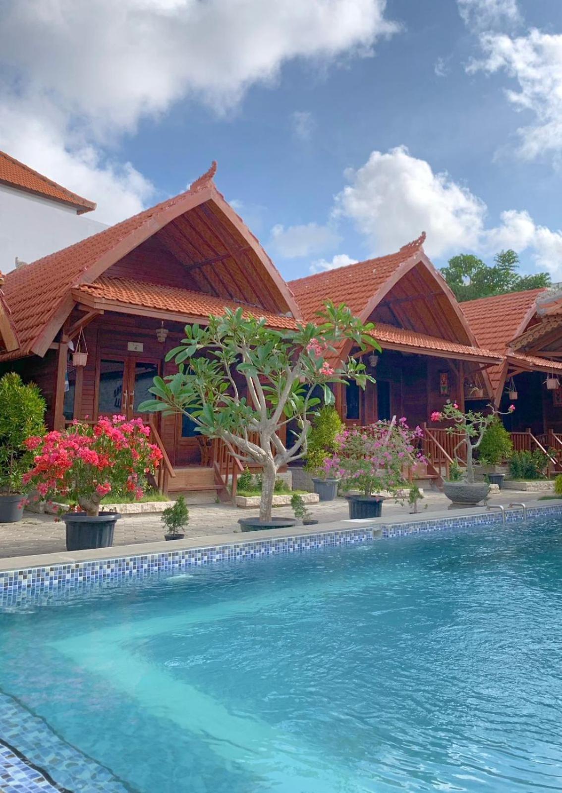 Uli Wood Villa, Jimbaran Bali - Near Gwk Exterior photo