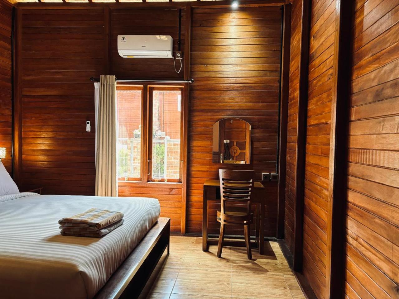 Uli Wood Villa, Jimbaran Bali - Near Gwk Exterior photo