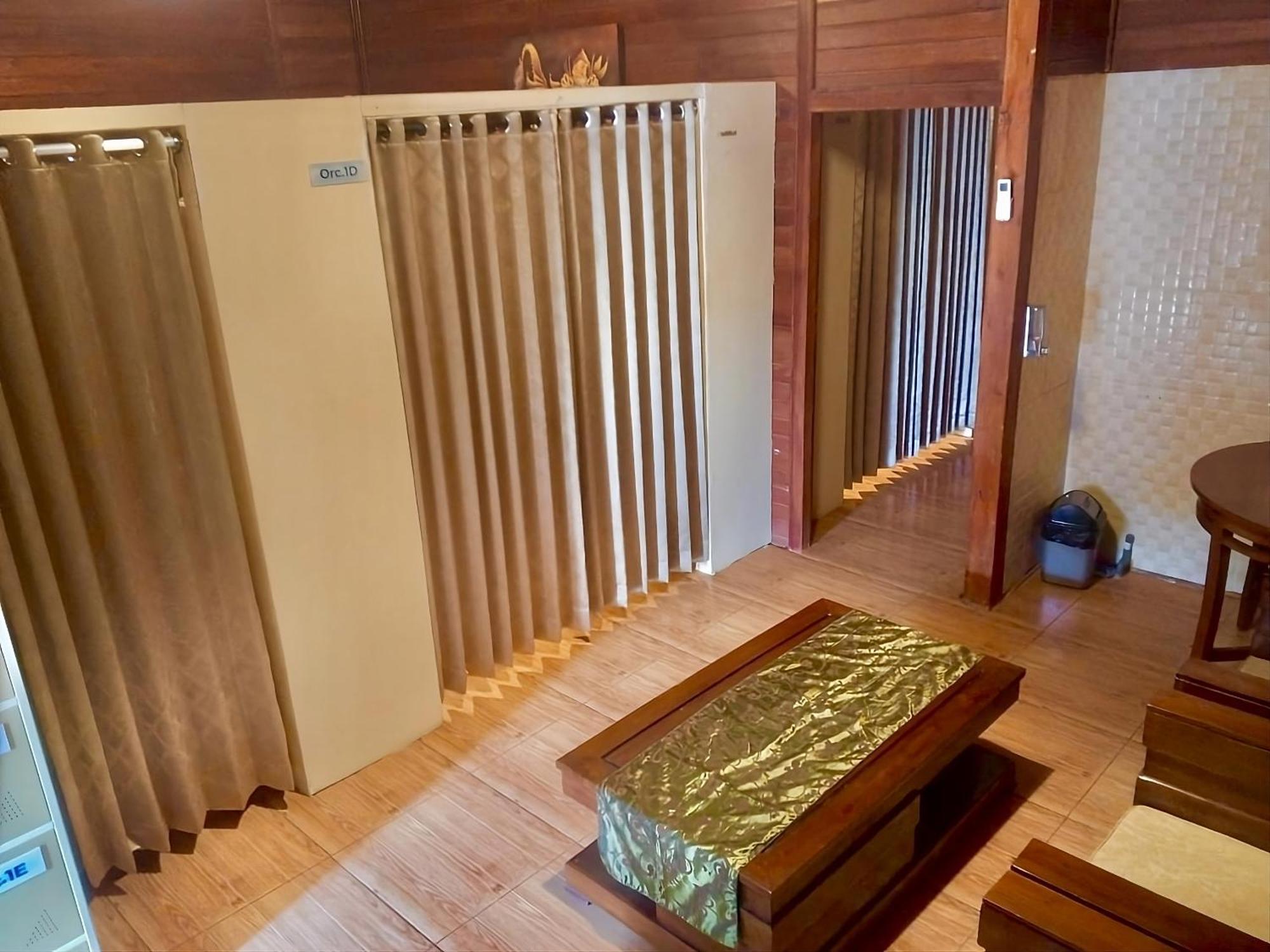 Uli Wood Villa, Jimbaran Bali - Near Gwk Exterior photo